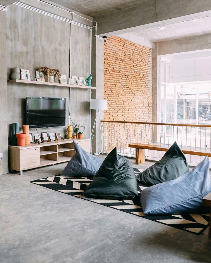 So! Boutique Hostel Маланг Екстер'єр фото